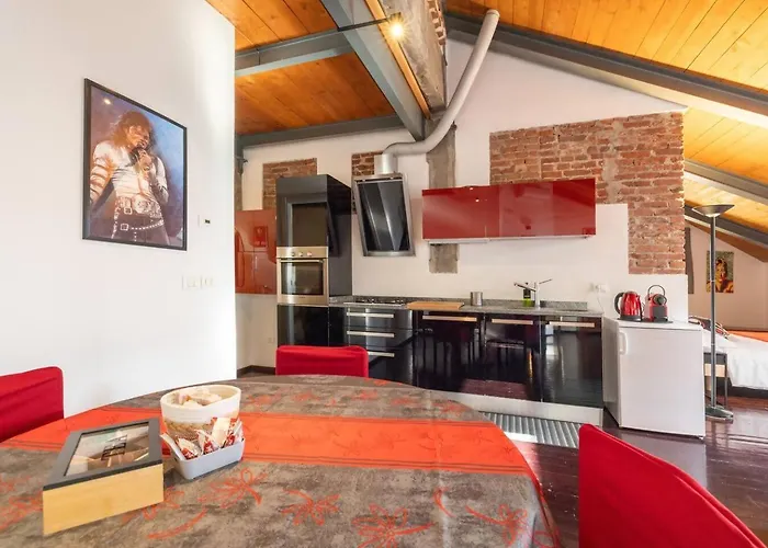 Daire Rock - San Donato