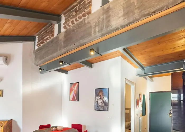 Daire Rock - San Donato