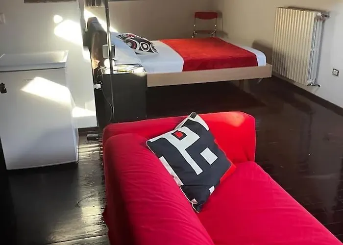 Daire Rock - San Donato